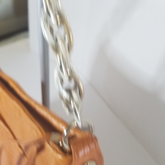 NWT Elliot Luccia pebbled leather handbag - Picture 4 of 6